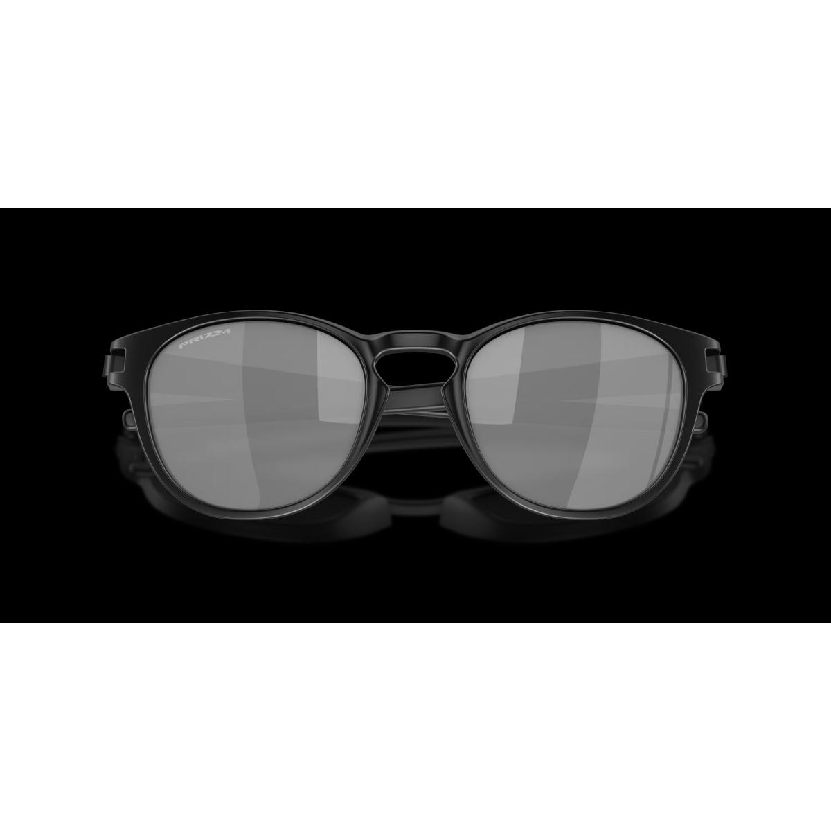 Latch Oakley