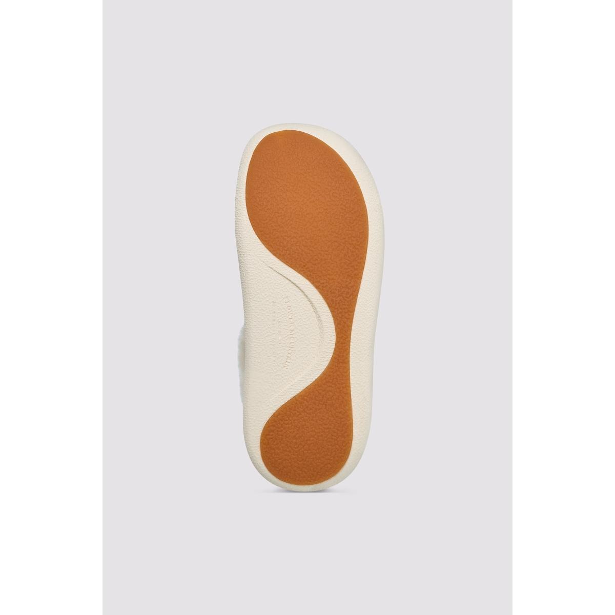 Fami Mid Light Brown Flower Mountain