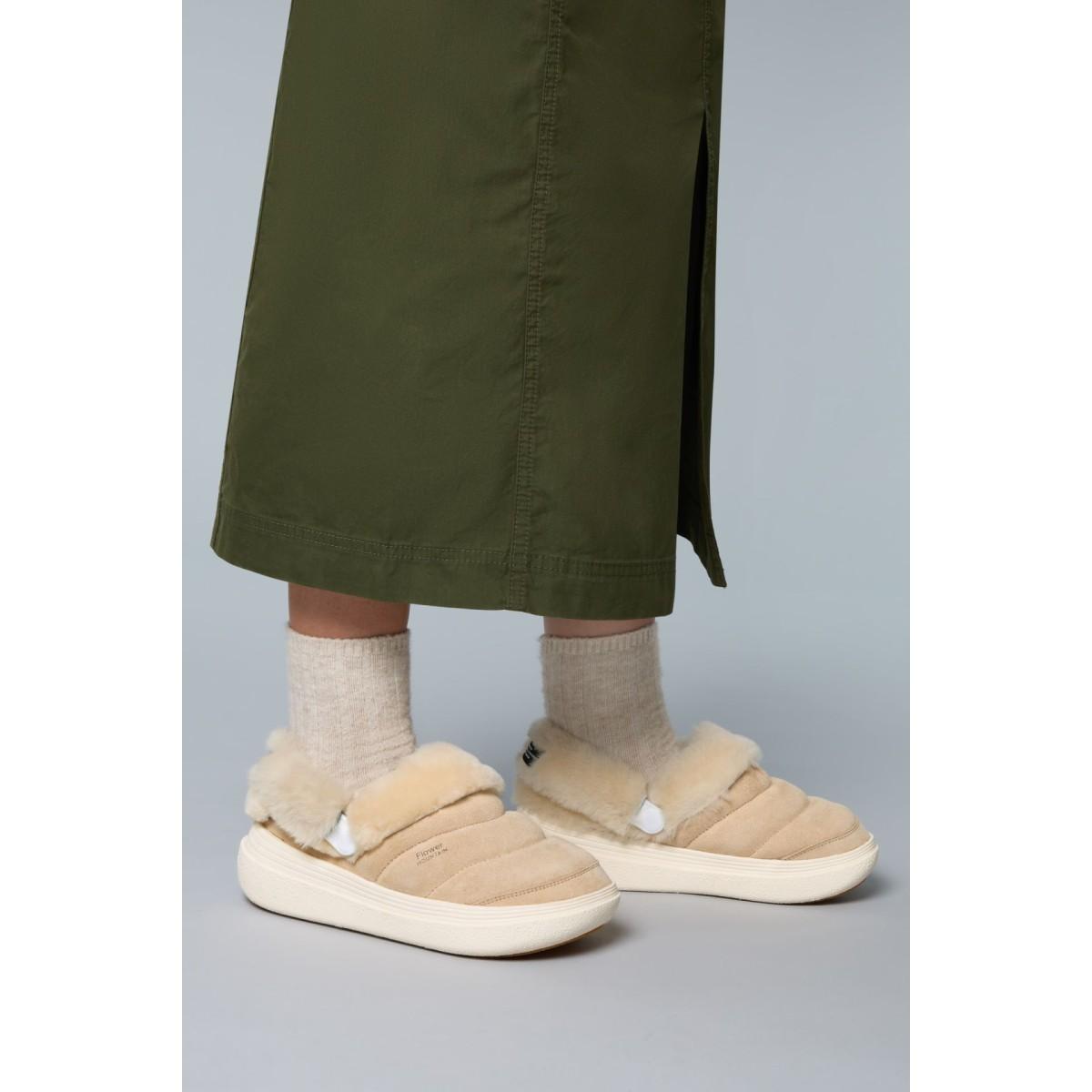 Fami Slipper Beige Flower Mountain
