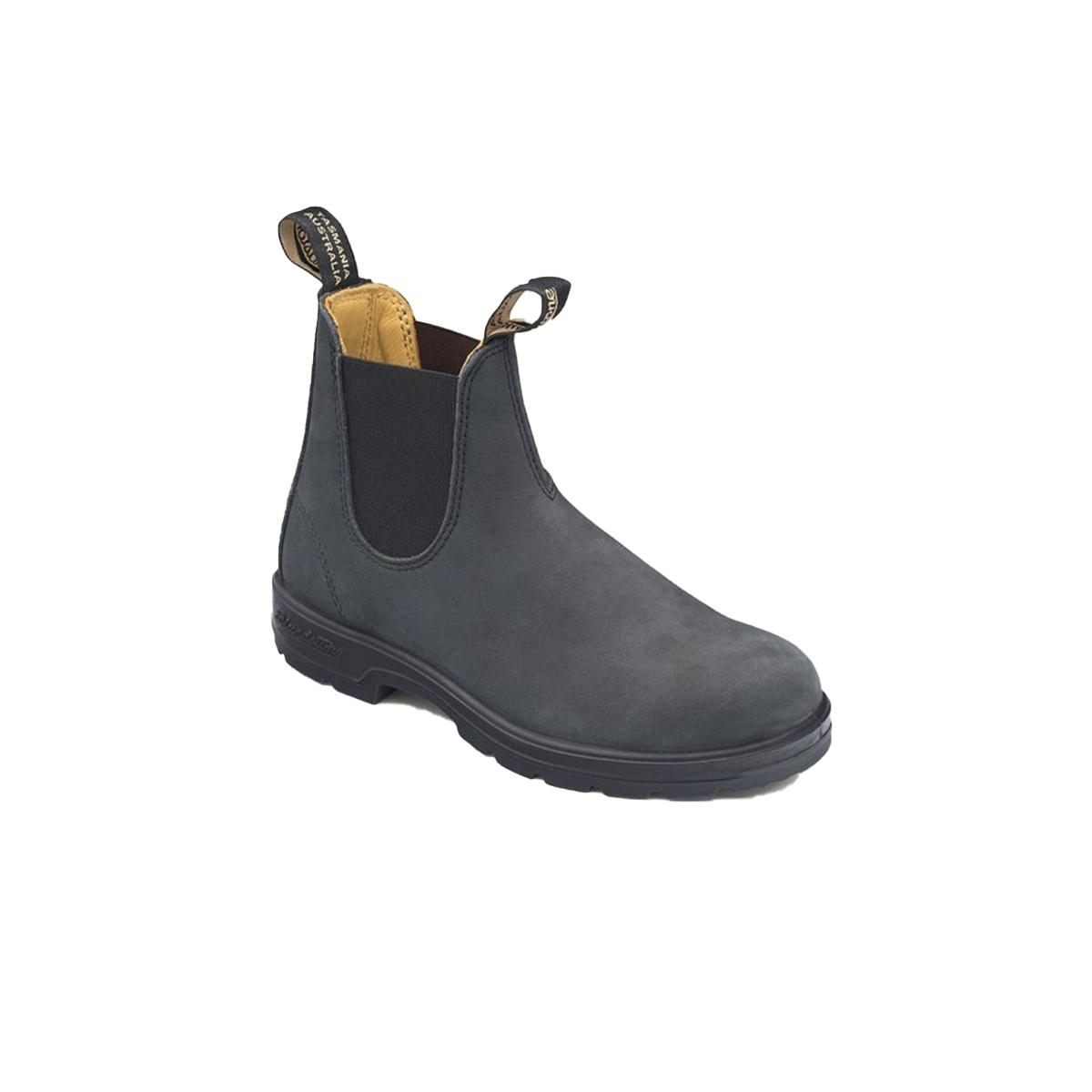587 Blundstone