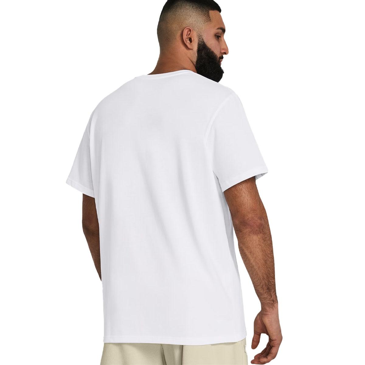 Left Chest Patch T-Shirt Under Armour