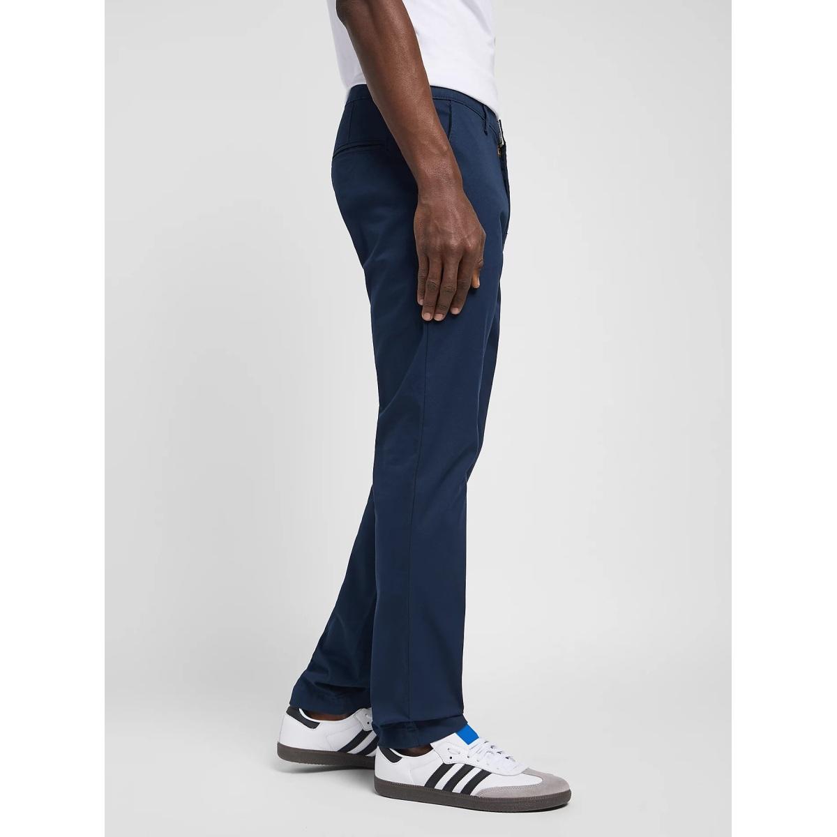Slim Chino Lee