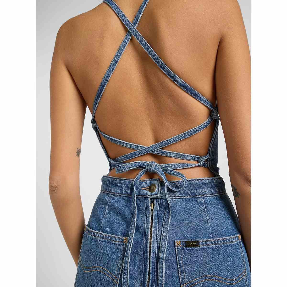 Backless Lee
