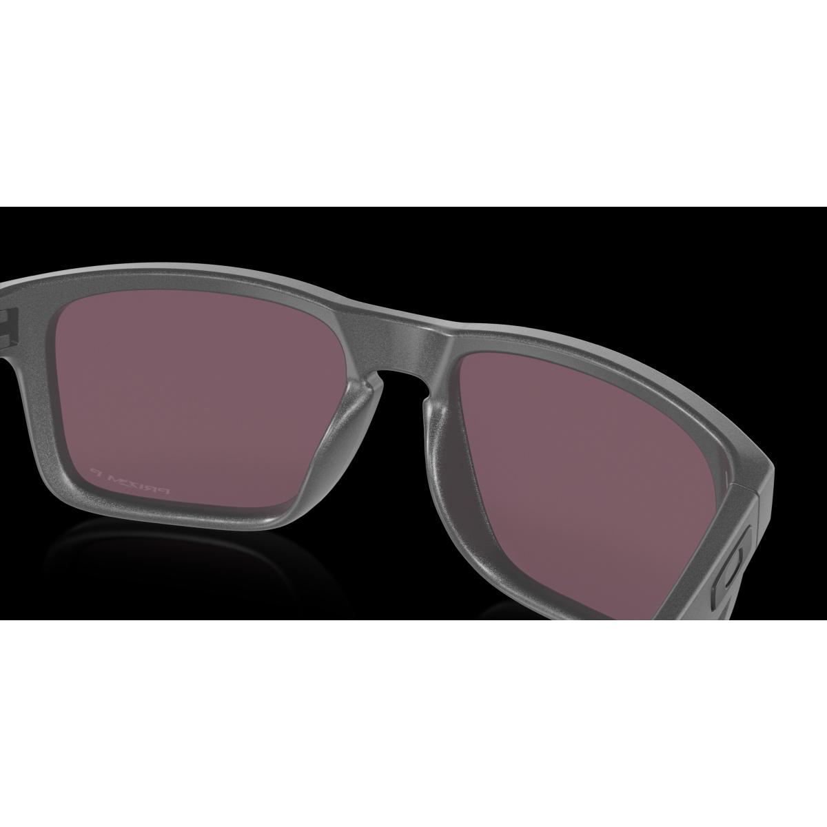 Holbrook Oakley