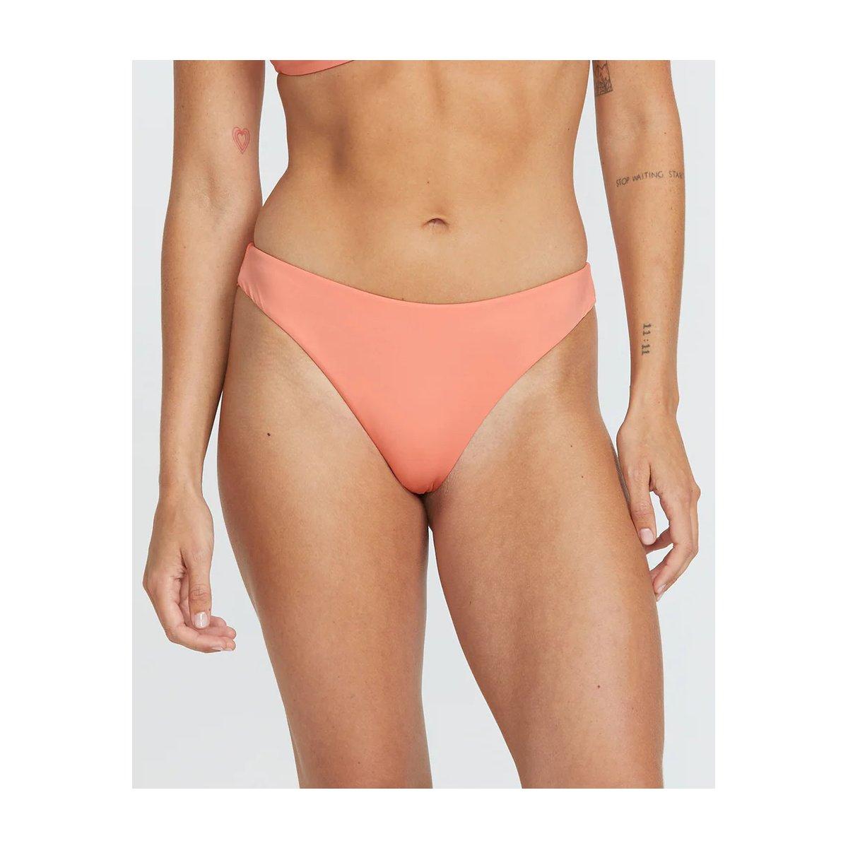 Simply Seamless Volcom