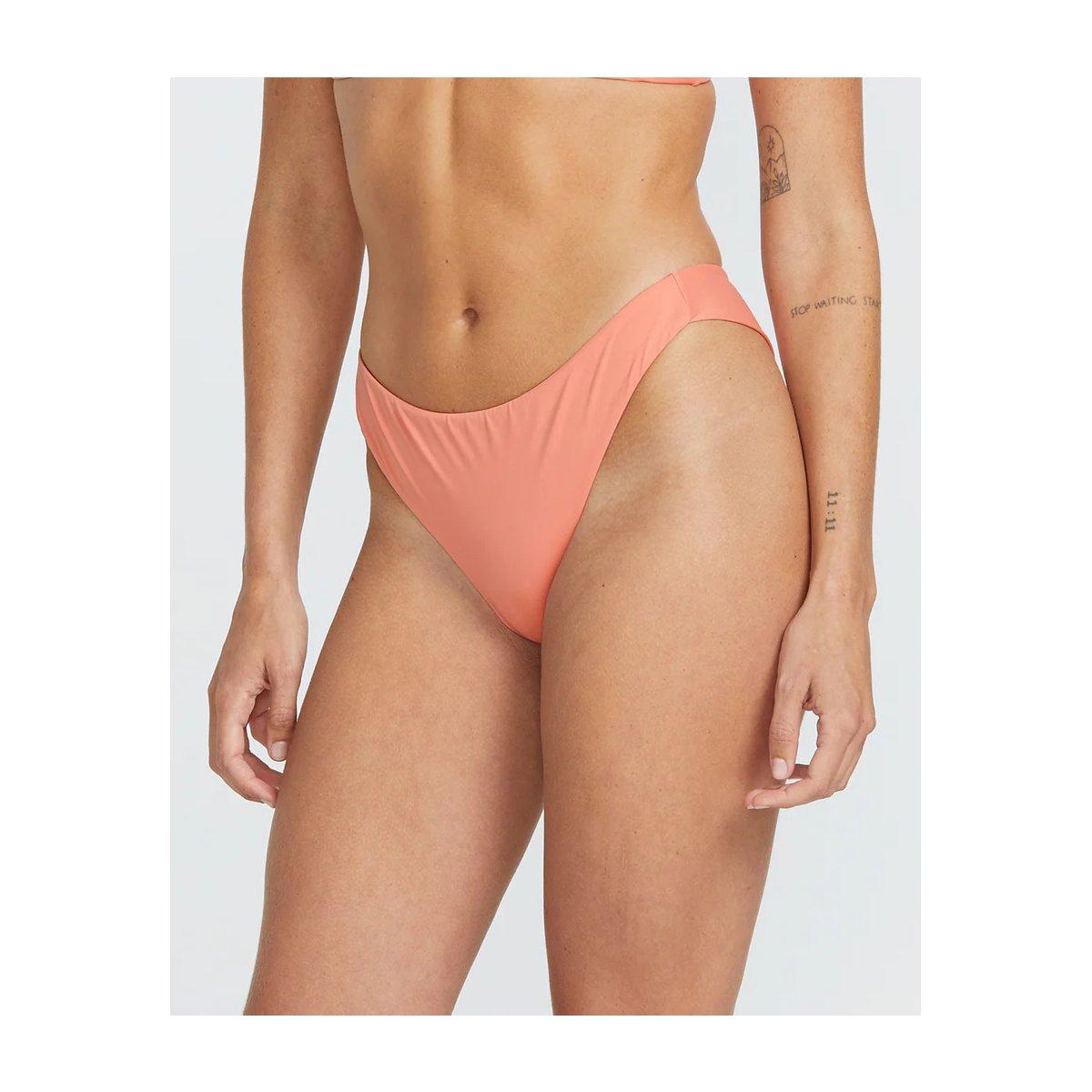 Simply Seamless Volcom