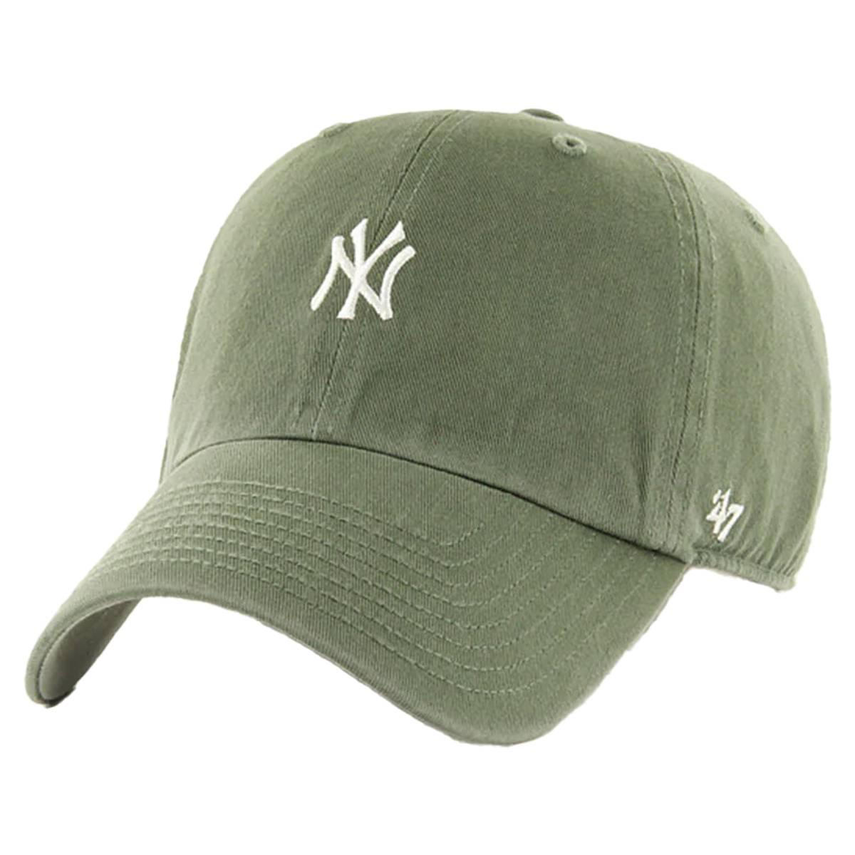 New York Yankees Base Runner Clean Up 47