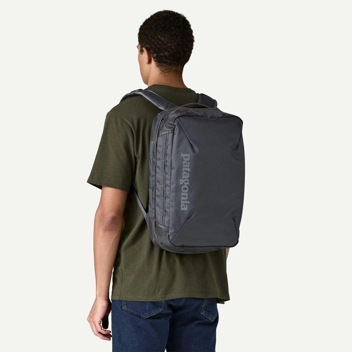 Black Hole Micro 22L Patagonia