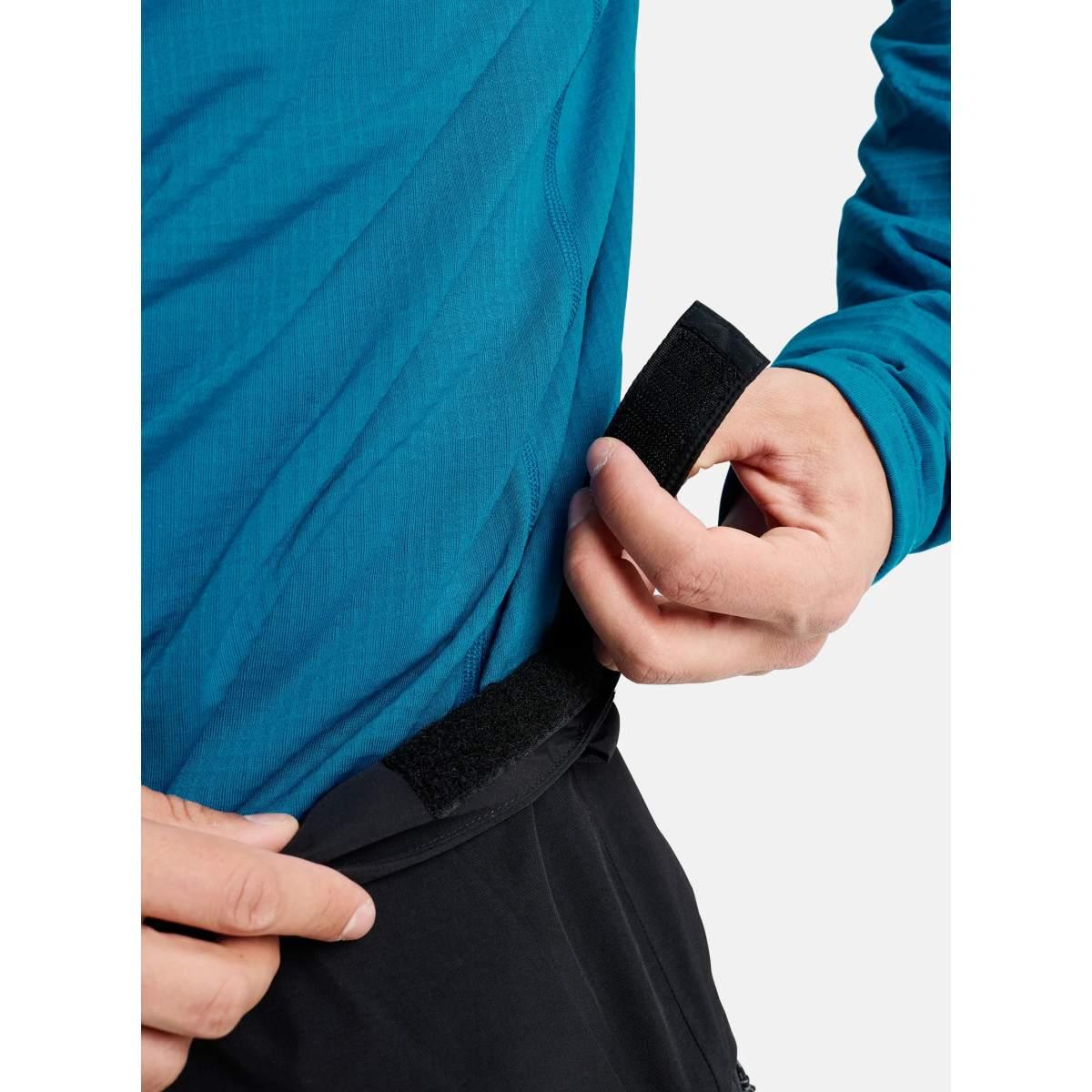 [ak] Cyclic GORE-TEX 2L Burton