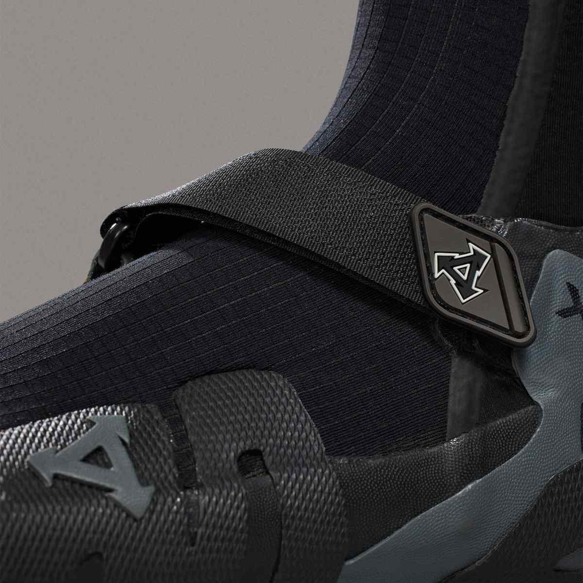 Drylock 5MM Split Toe Xcel