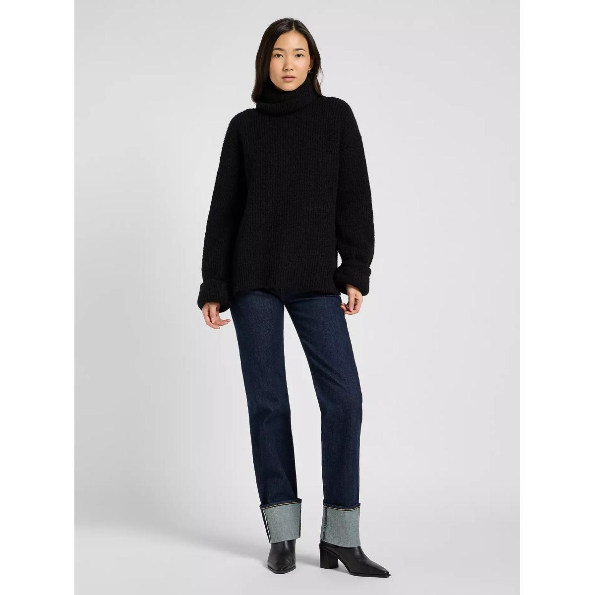 Wide Cuff Lee