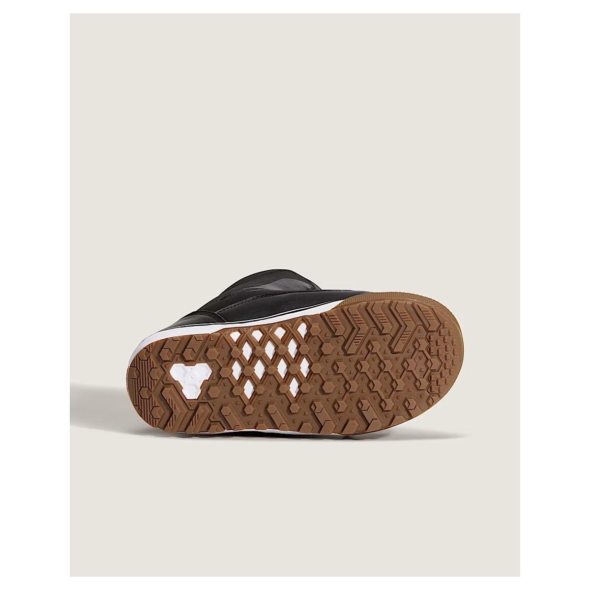 Aura Pro Vans