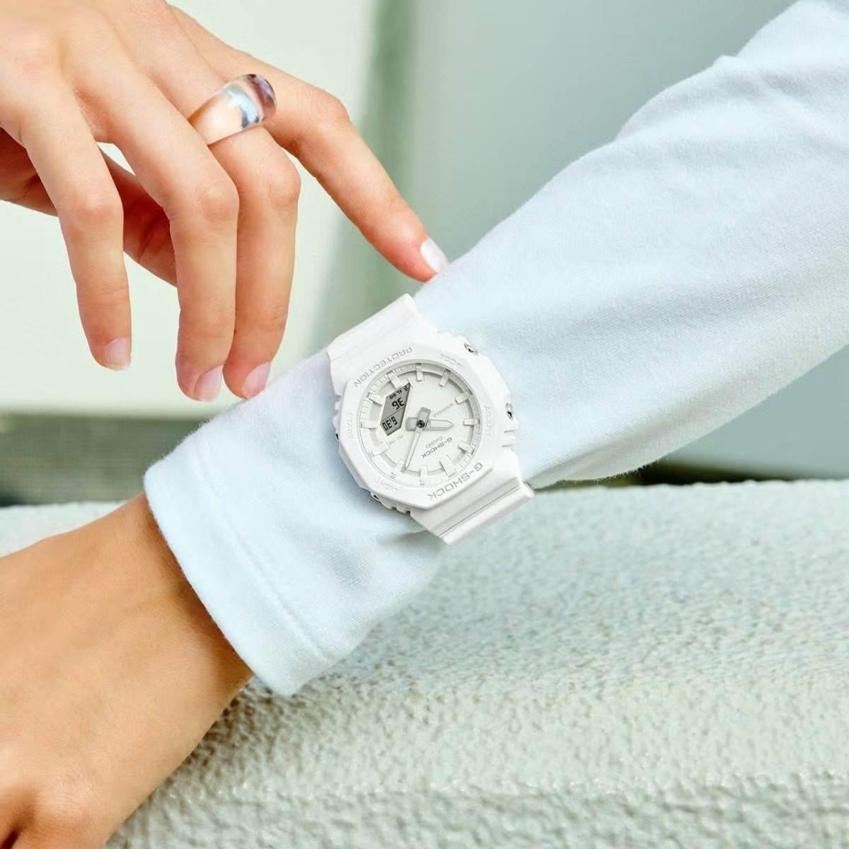 GMA-P2100-7A Casio