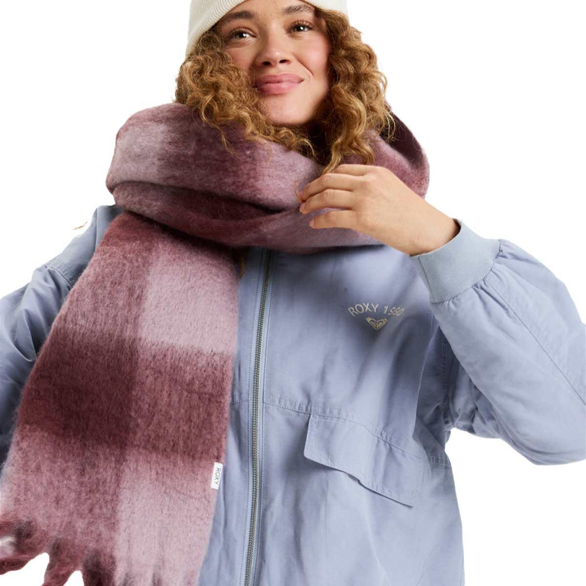 Cute Blush Roxy