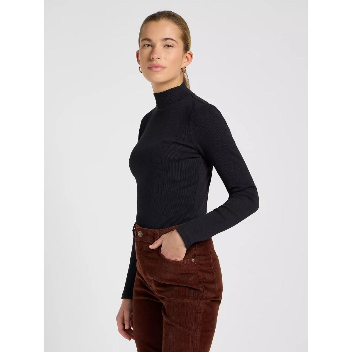 Mock Neck Lee