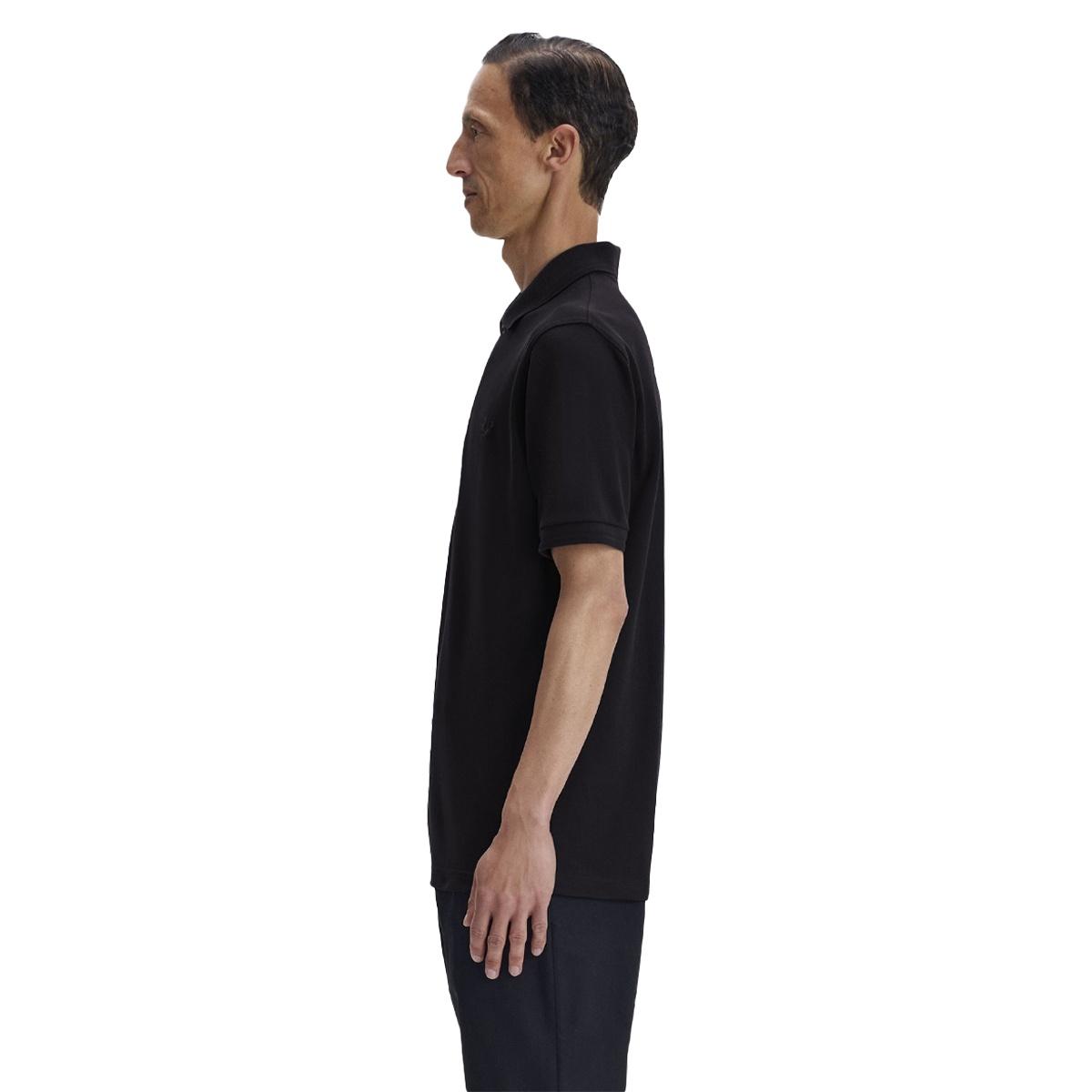The Fred Perry Shirt M12 Fred Perry