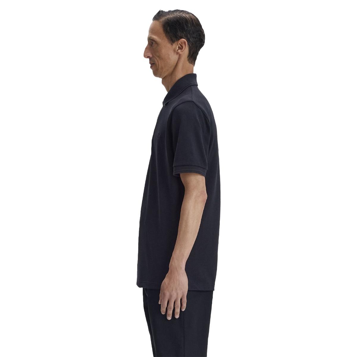 The Fred Perry Shirt M12 Fred Perry