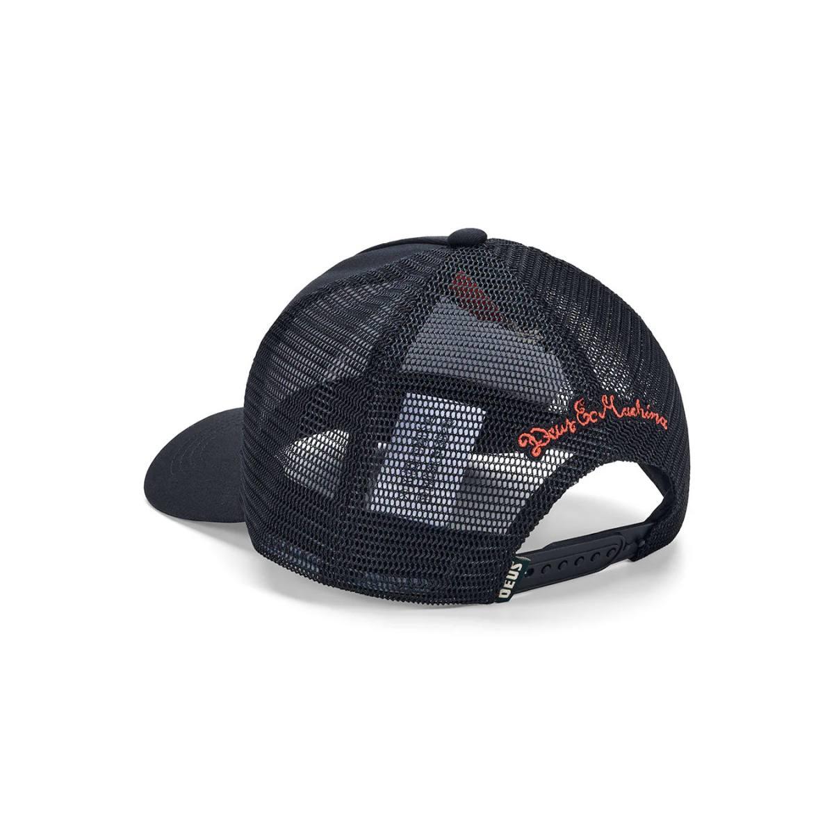 Strata Trucker Deus Ex Machina
