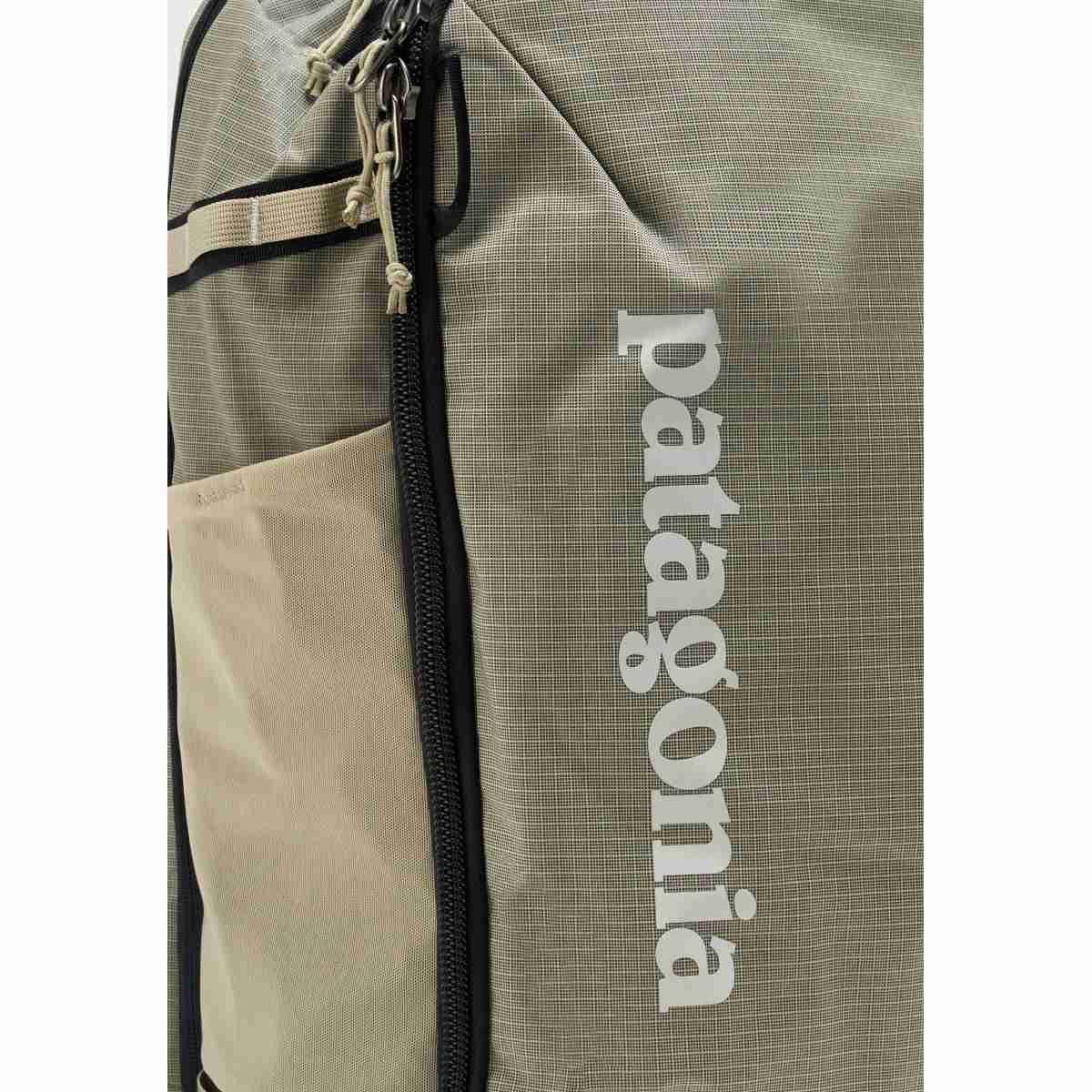 Black Hole Mini MLC 30L Patagonia