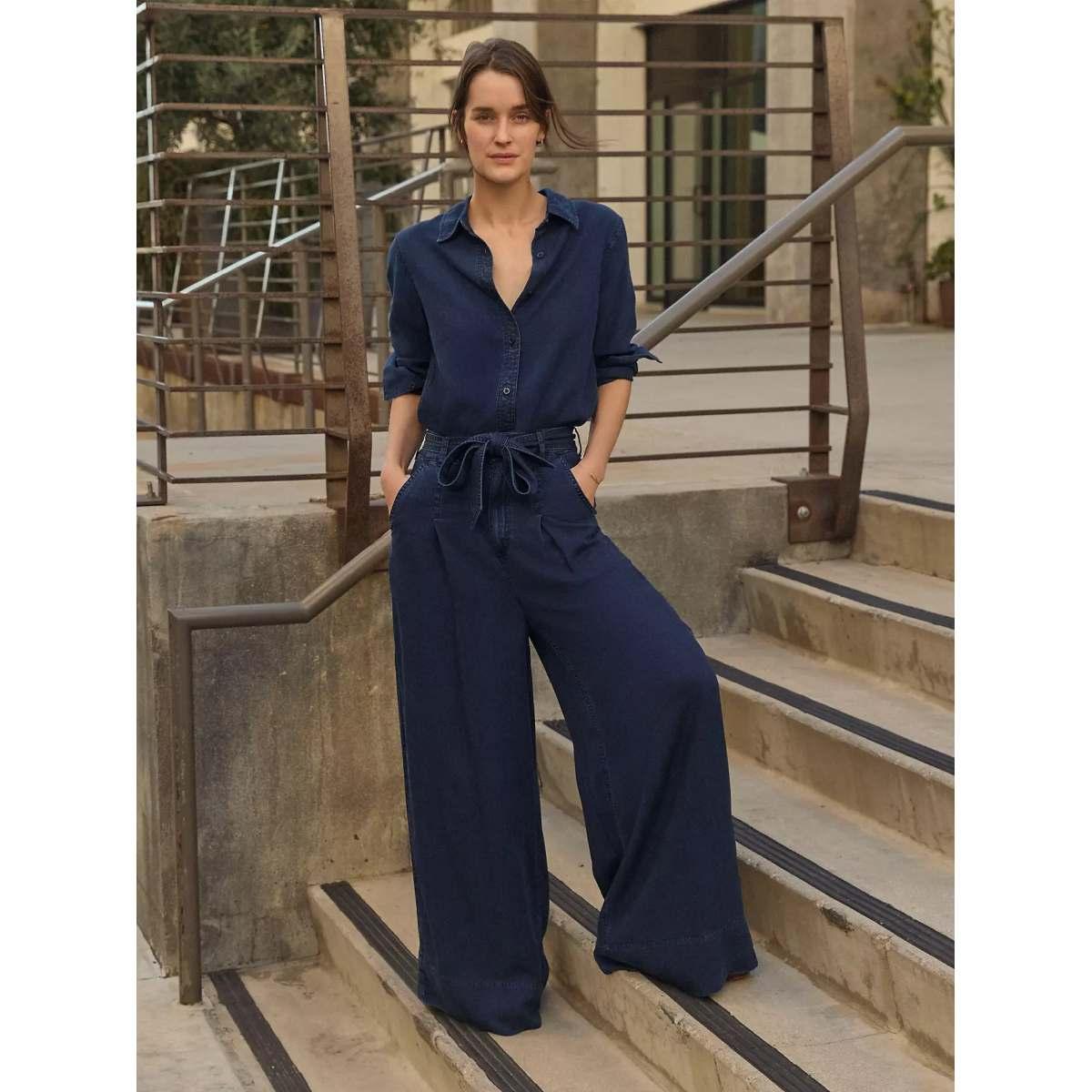 Pleated Wide Lee