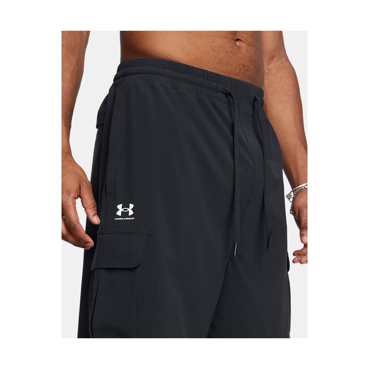 Vibe Woven Under Armour