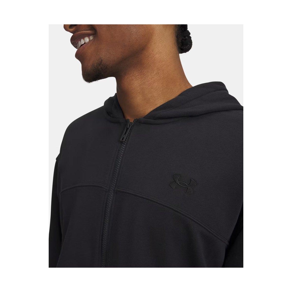 Rival Lightweight Under Armour