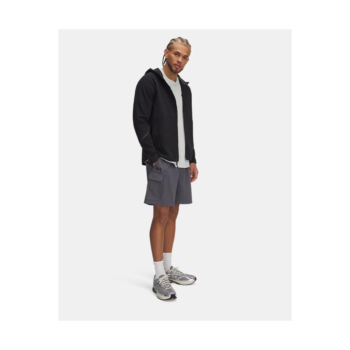 Vibe Woven Under Armour