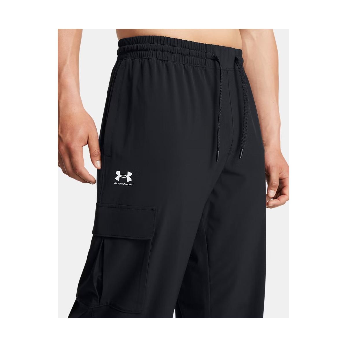 Vibe Woven Under Armour