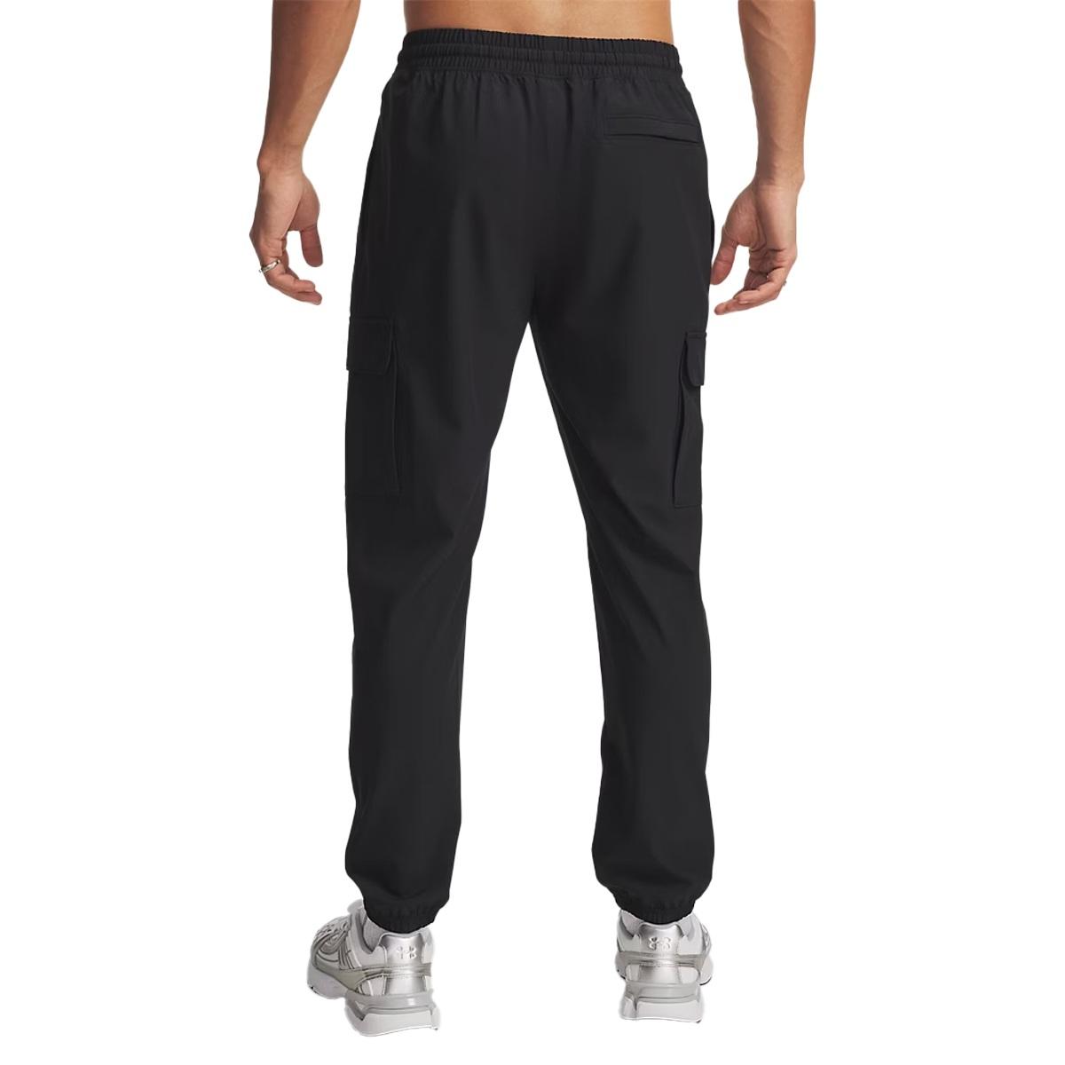 Vibe Woven Under Armour