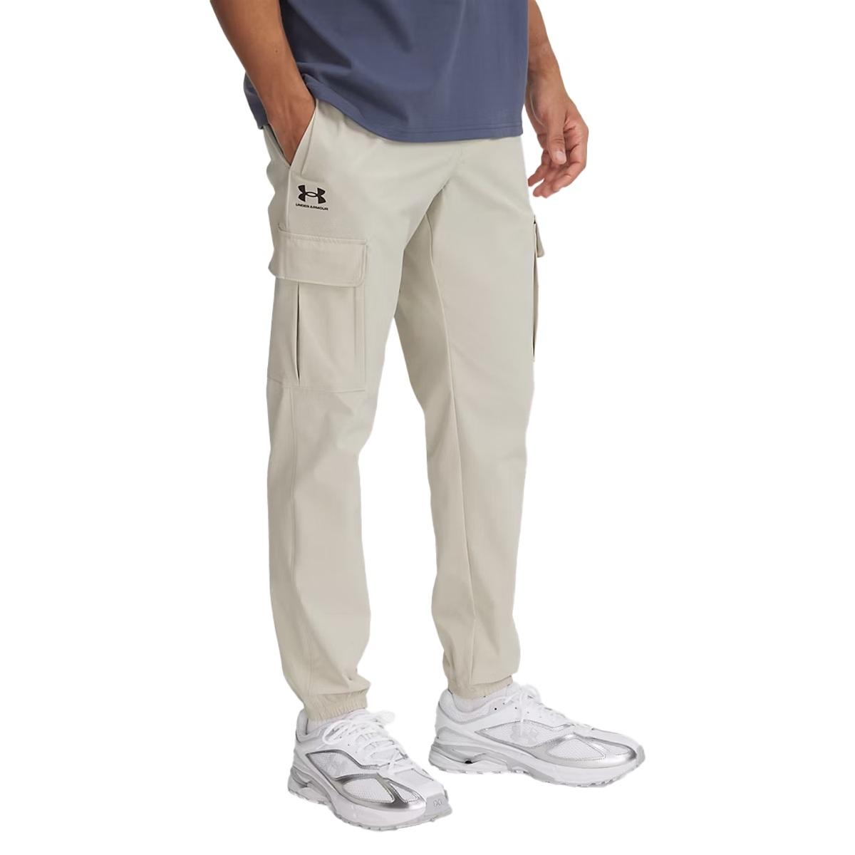 Vibe Woven Under Armour