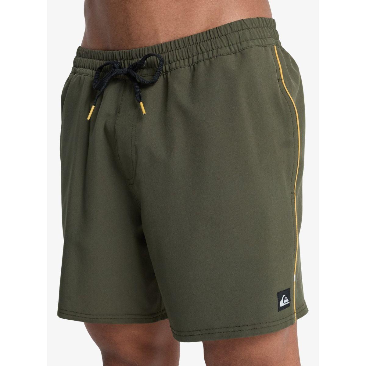 Stretch Piped Quiksilver