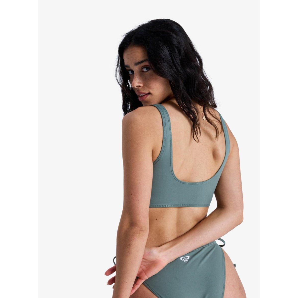 Solid Essentials Roxy