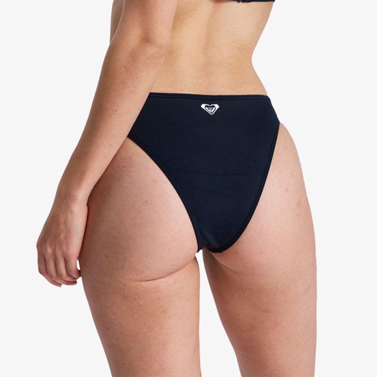Solid Essentials Roxy