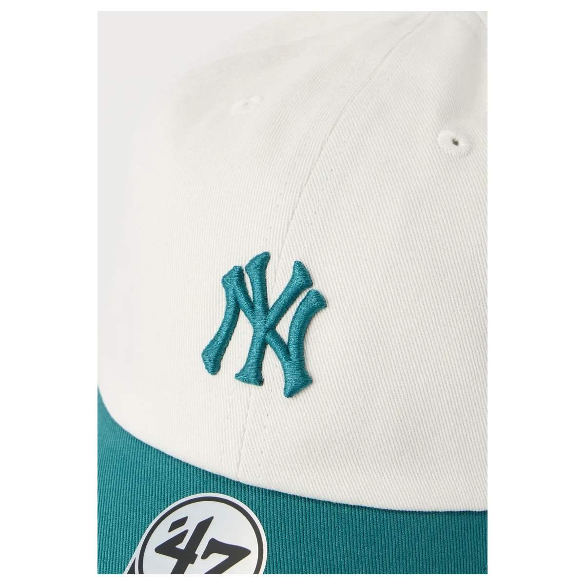 New York Yankees Clean Up 47