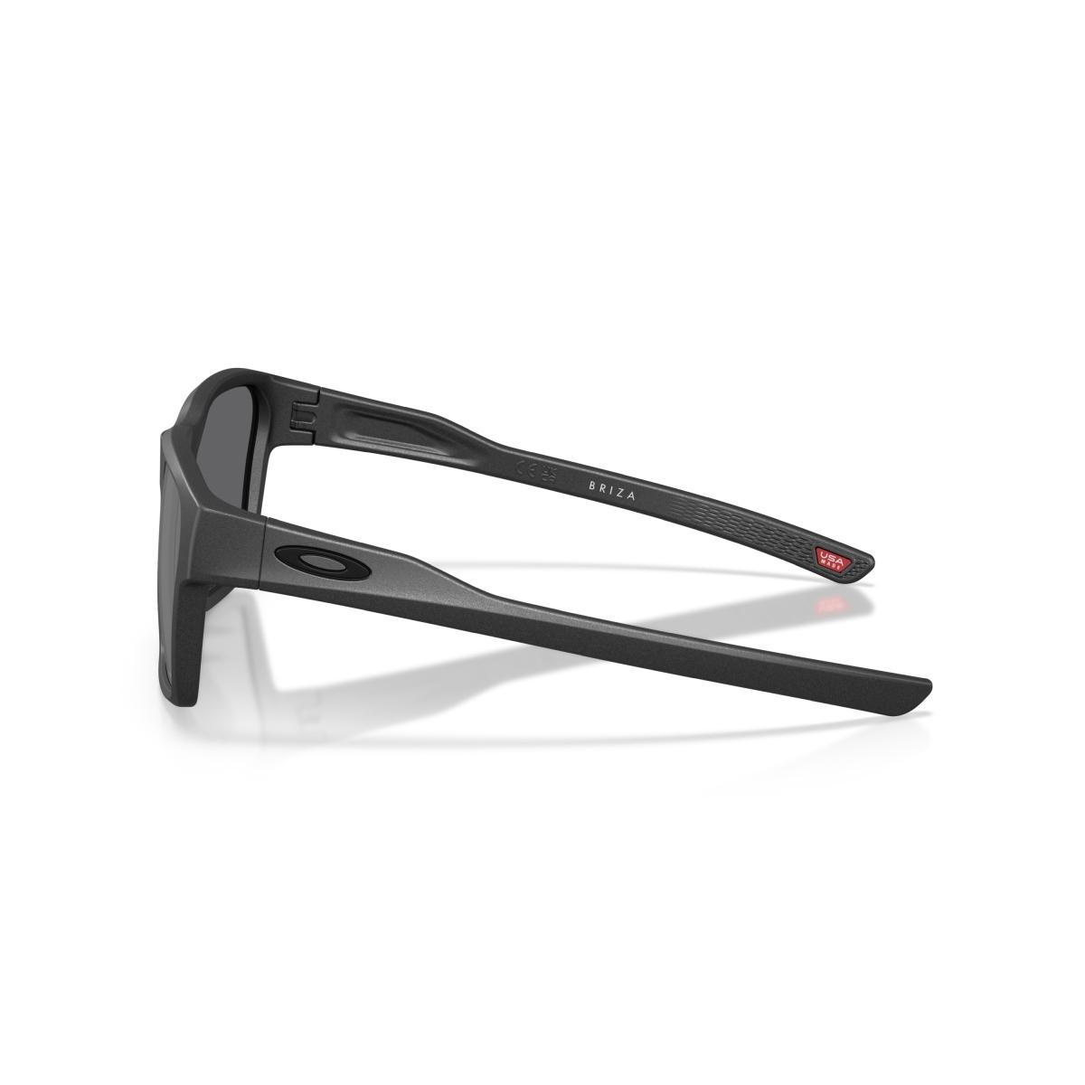 Briza Oakley
