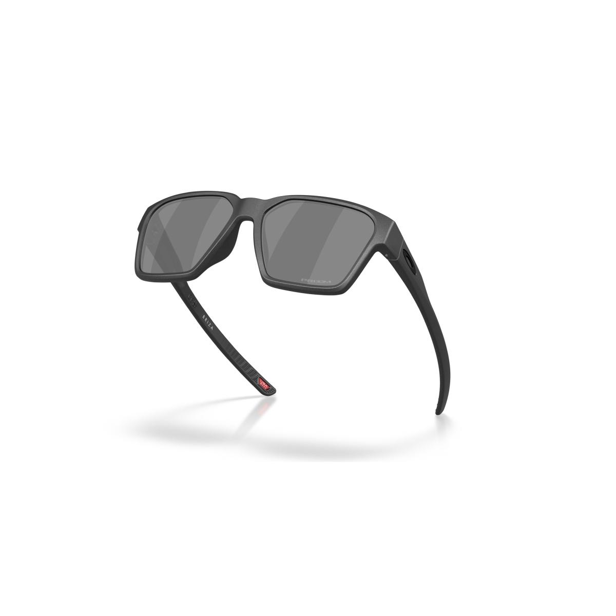 Briza Oakley