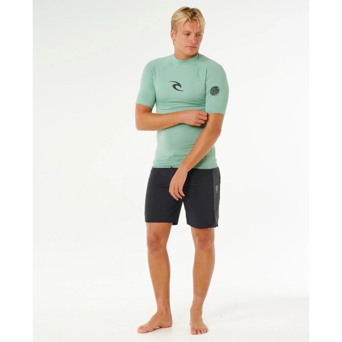 Waves UPF50 Performance Rip Curl