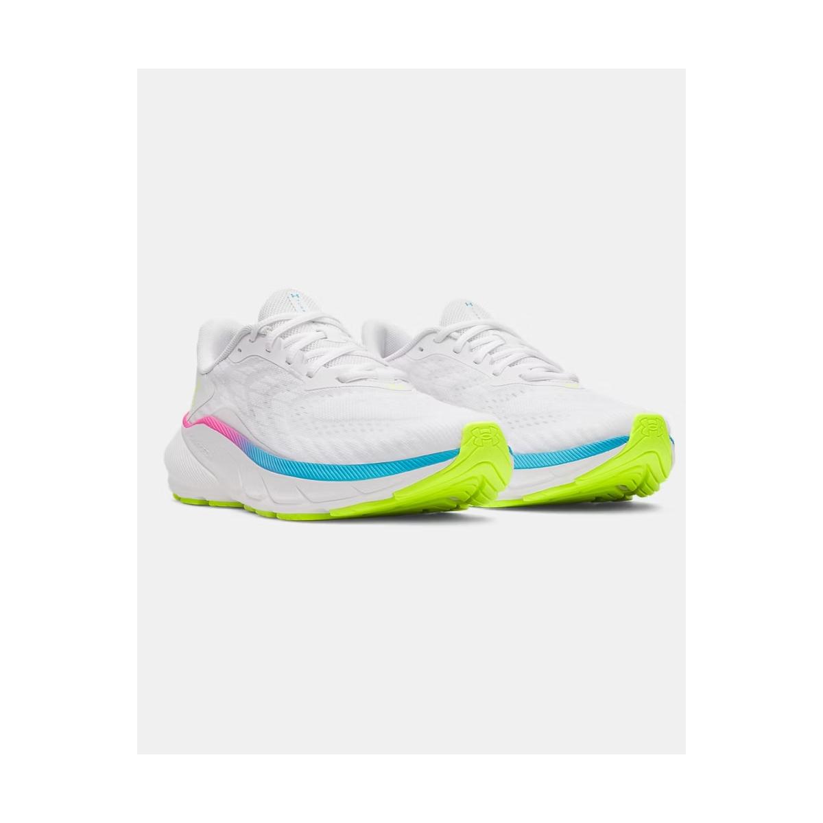 Turbulence 3 Under Armour