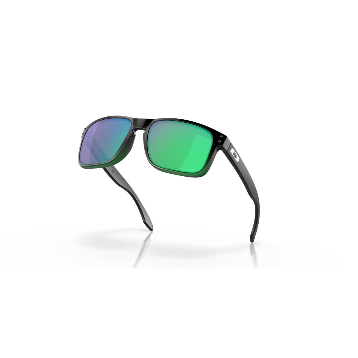 Hoolbrook Oakley