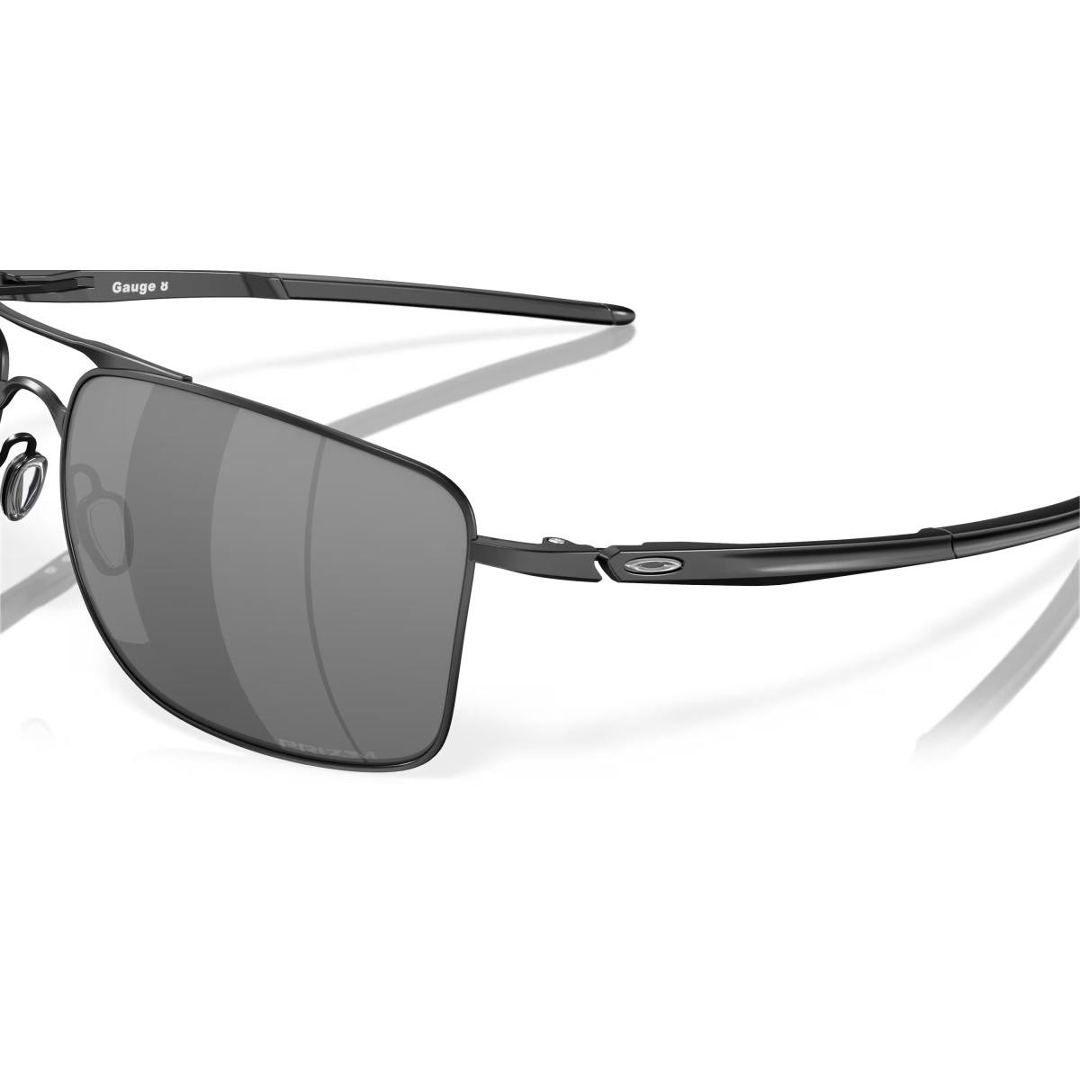 Gauge 8 Oakley