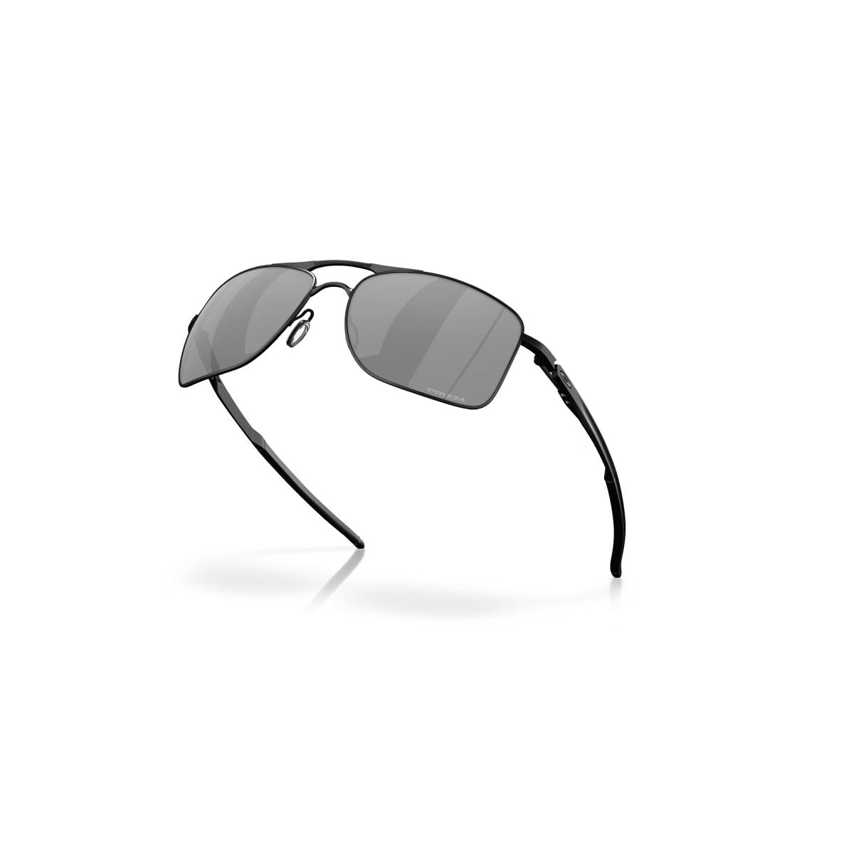Gauge 8 Oakley