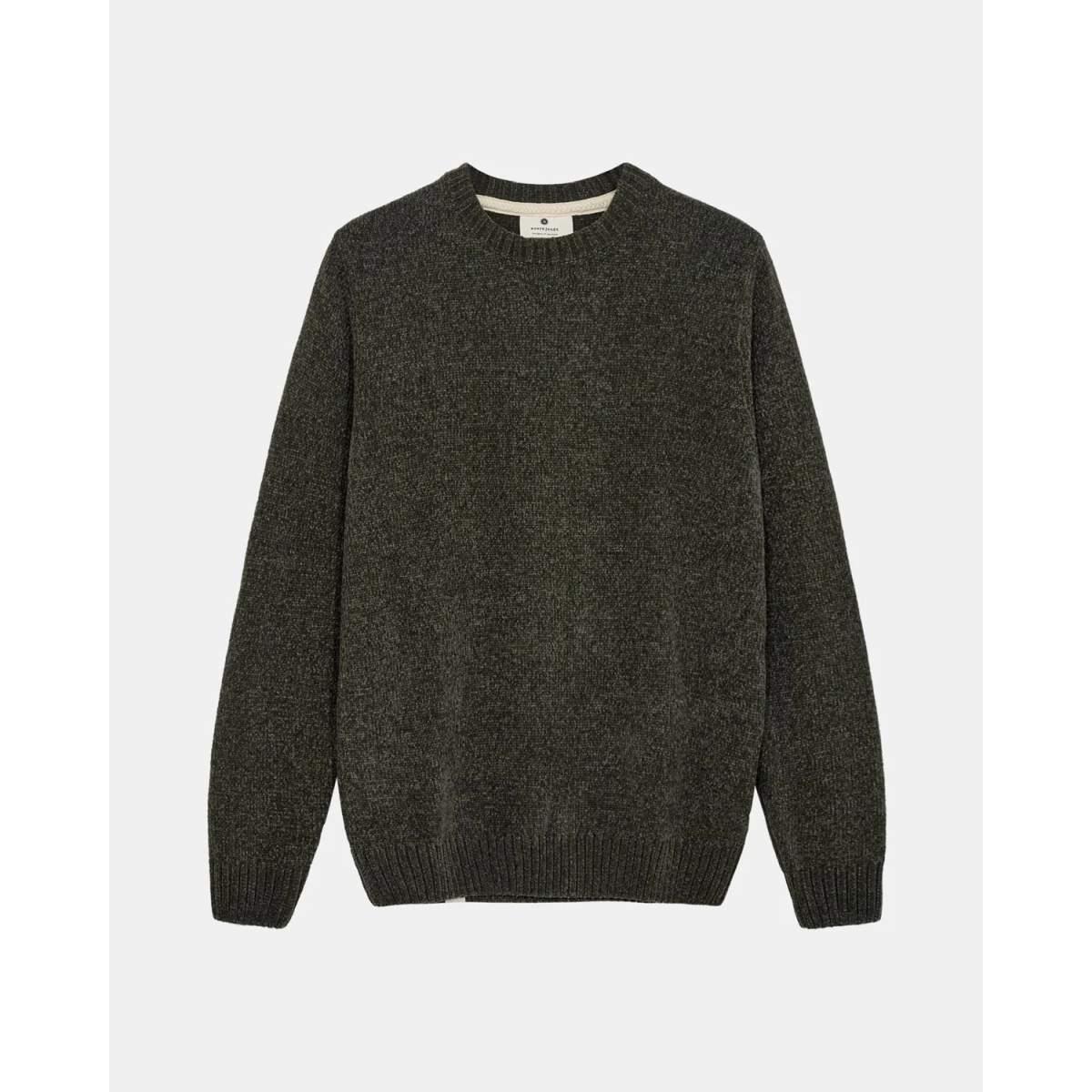 Aksune Chenille Knit Anerkjendt